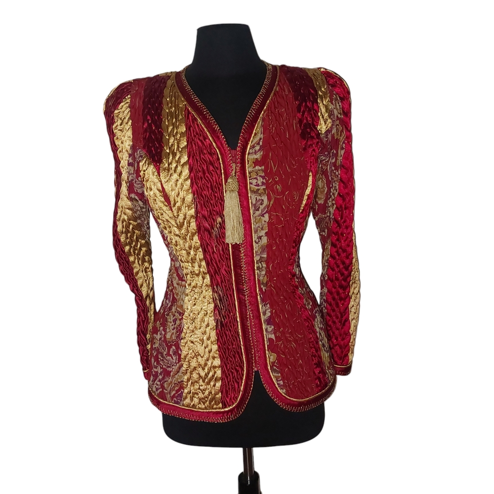 Elegant Vintage Jeanne Marc Quilted Crinkle Red and Gold Women's Jacket